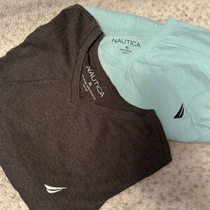 Bundle of 2 nautica t-shirts